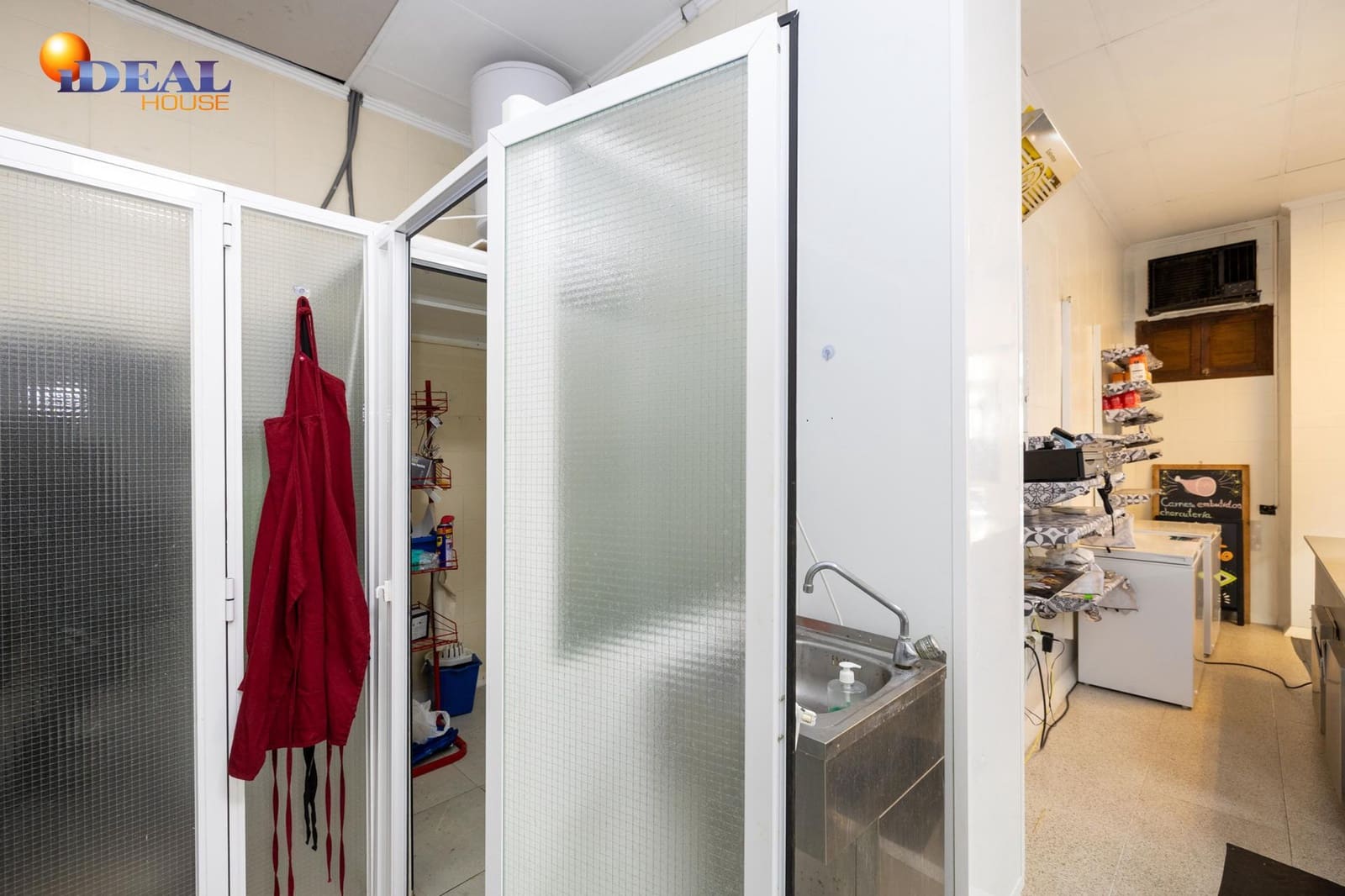 Commercial for sale in Motril - € 55,000 (Ref: 9494548)