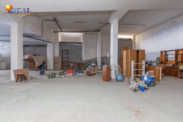 Commercial for sale in Huétor Vega - € 210,000 (Ref: 9497148)