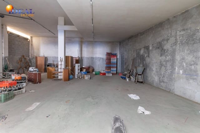 Commercial for sale in Huétor Vega - € 210,000 (Ref: 9497148)
