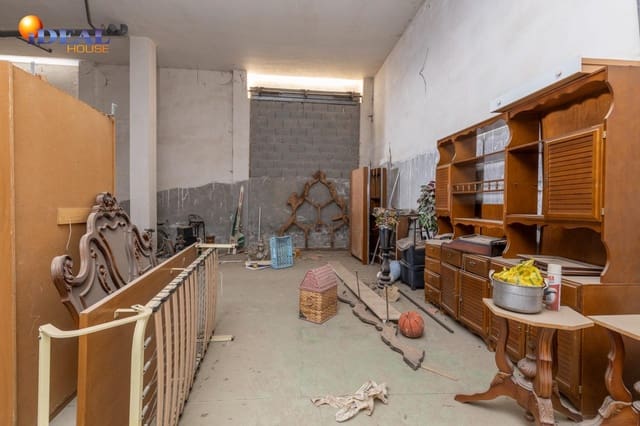 Commercial for sale in Huétor Vega - € 210,000 (Ref: 9497148)