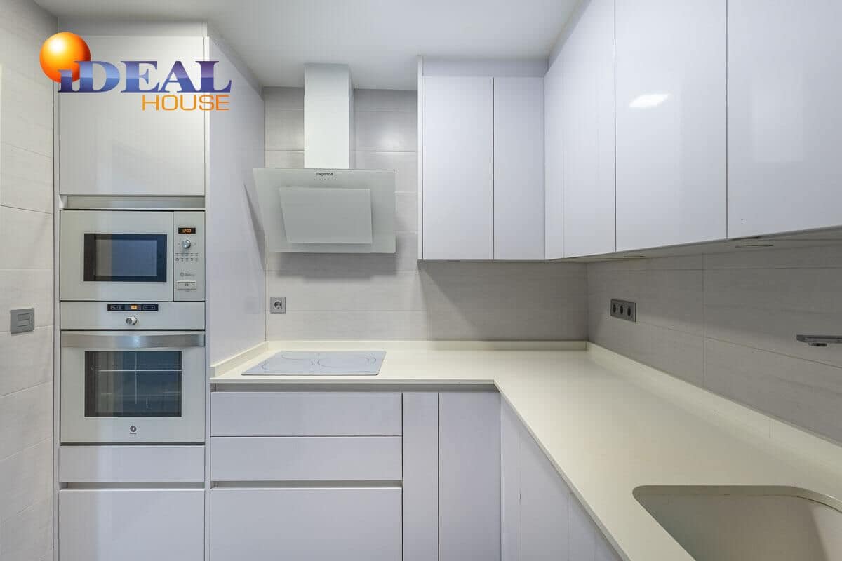 3 soverom Leilighet til salgs i Granada by - € 375 000 (Ref: 9497149)