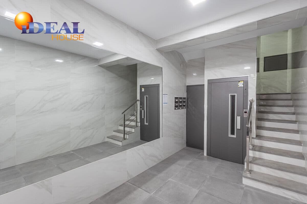 3 soverom Leilighet til salgs i Granada by - € 375 000 (Ref: 9497149)