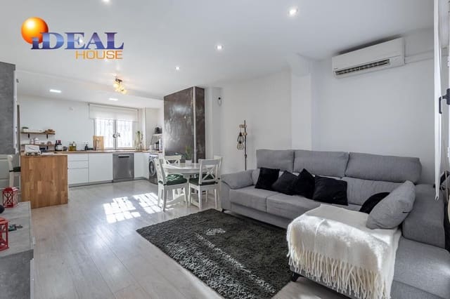 Adosado de 3 habitaciones en Monachil en venta con garaje - 250.000 € (Ref: 9502220)