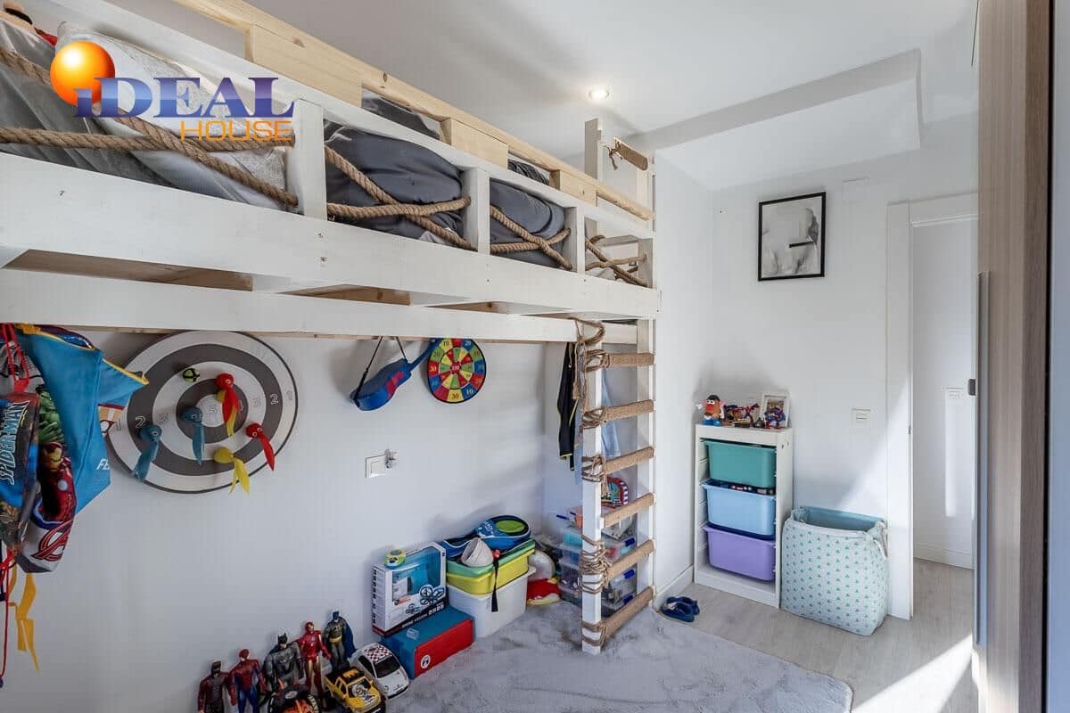 Adosado de 3 habitaciones en Monachil en venta con garaje - 250.000 € (Ref: 9502220)