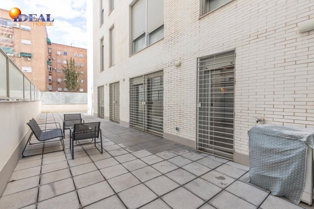 3 sypialnia Mieszkanie na sprzedaż w Zaidin, Miasto Grenada z basenem garażem - 324 900 € (Ref: 9502221)