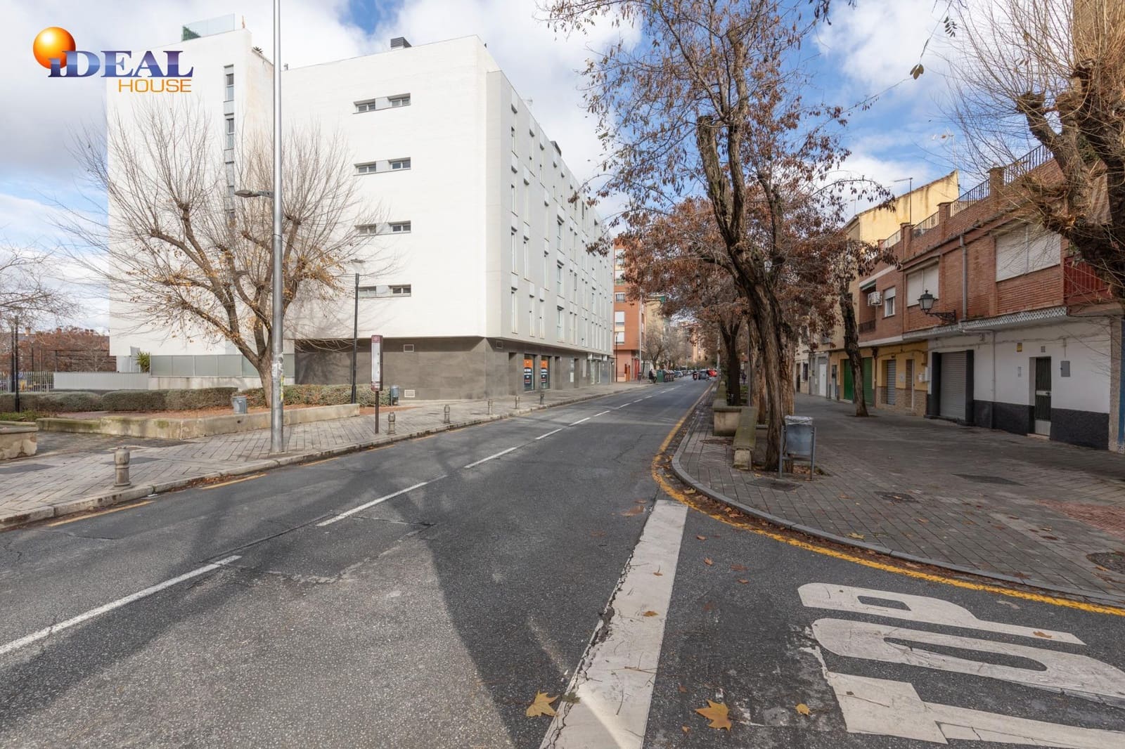 3 sypialnia Mieszkanie na sprzedaż w Miasto Grenada z basenem garażem - 324 900 € (Ref: 9502221)