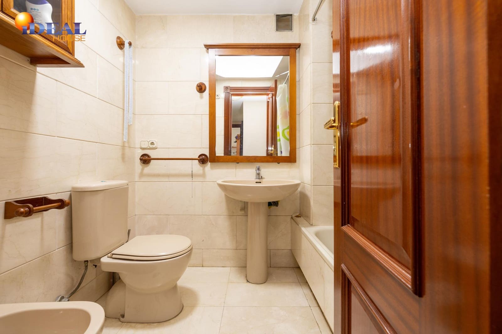 6 quarto Penthouse para venda em Granada cidade com garagem - 630 000 € (Ref: 9502222)