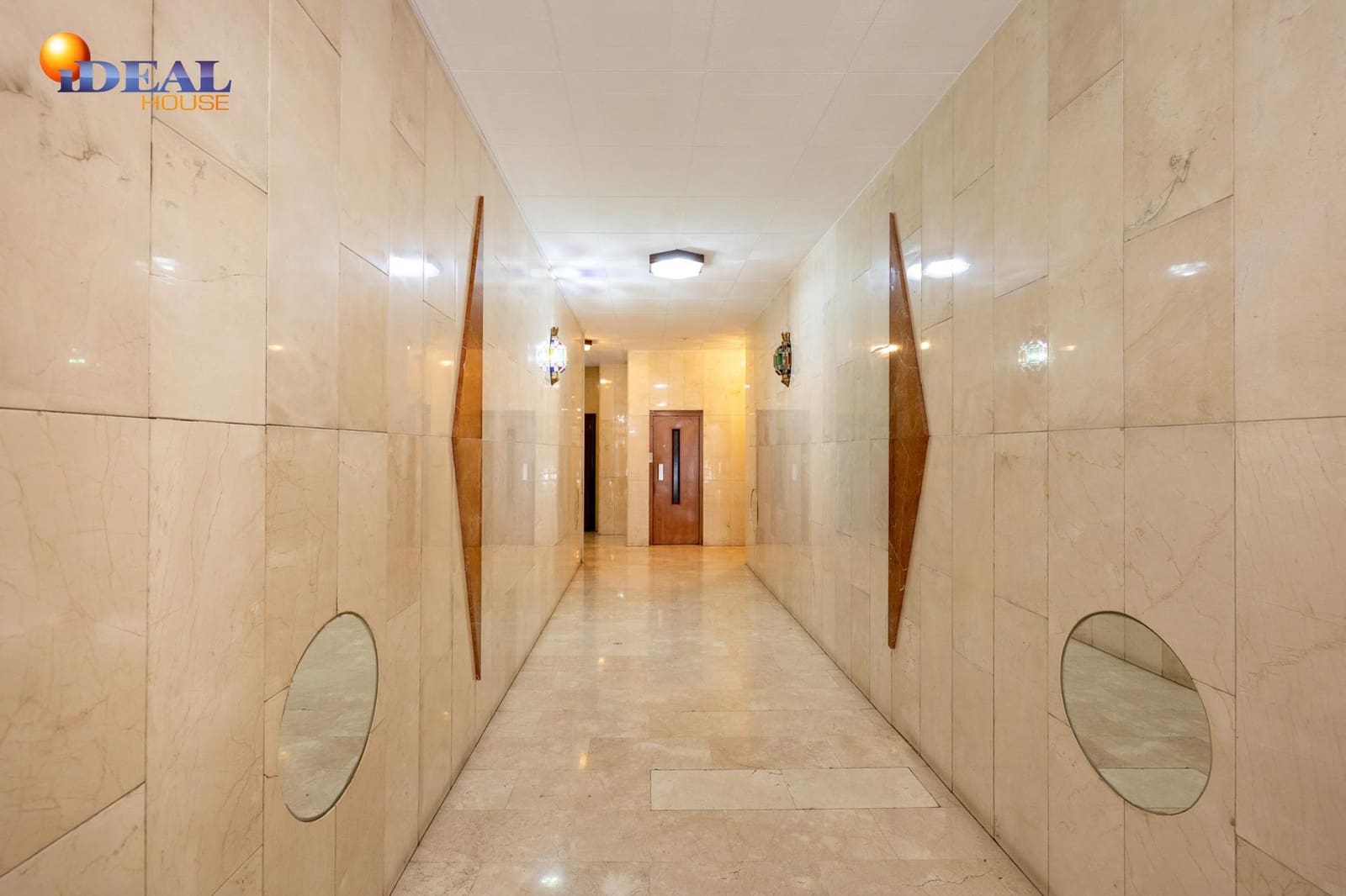 6 quarto Penthouse para venda em Granada cidade com garagem - 630 000 € (Ref: 9502222)