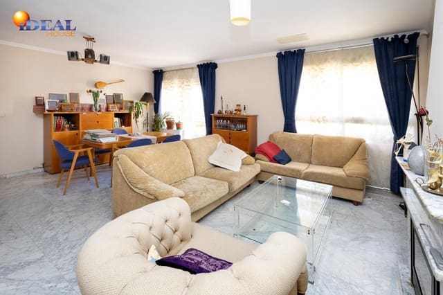 6 quarto Penthouse para venda em Granada cidade com garagem - 630 000 € (Ref: 9502222)