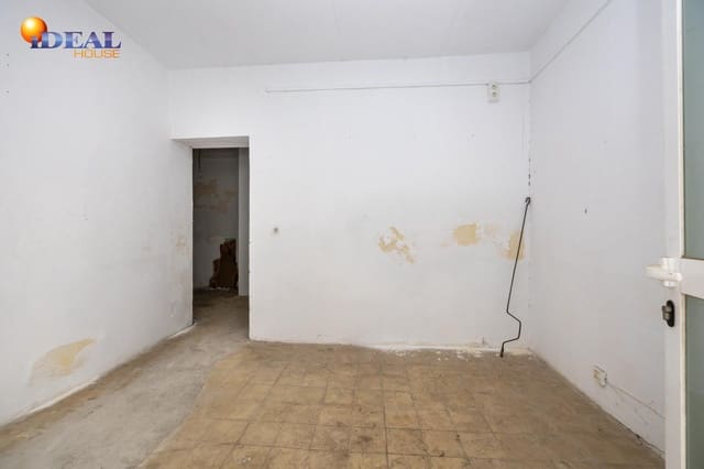 2 soveværelse Erhverv til salg i Centro, Granada by - € 55.000 (Ref: 9502223)