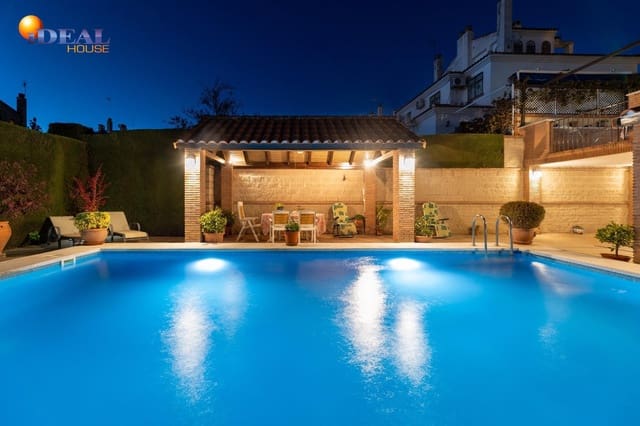 4 makuuhuone Rivitalo myytävänä paikassa Peligros mukana uima-altaan 
autotalli - 395 000 € (Ref: 9502224)