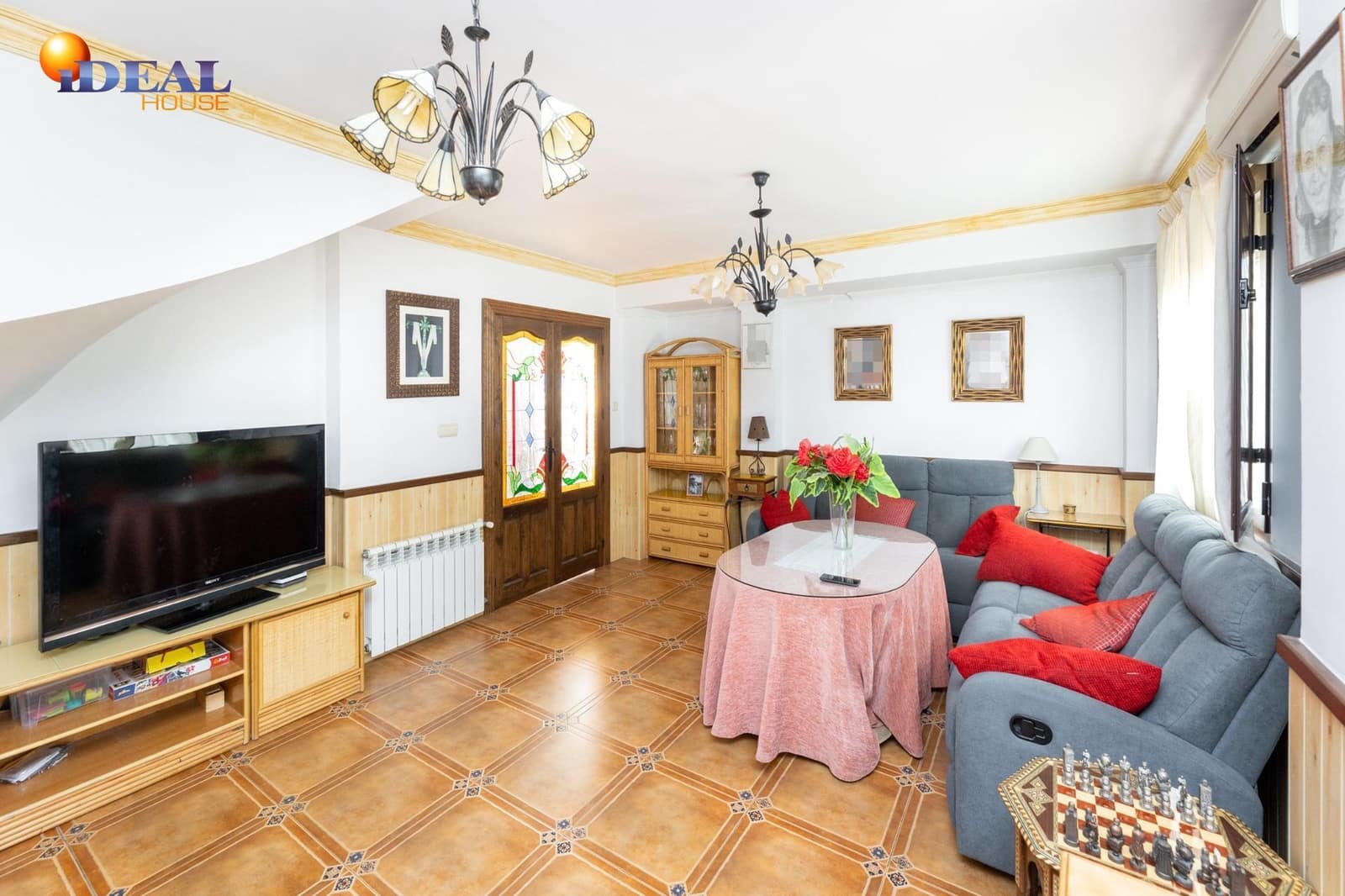 4 makuuhuone Rivitalo myytävänä paikassa Peligros mukana uima-altaan 
autotalli - 395 000 € (Ref: 9502224)