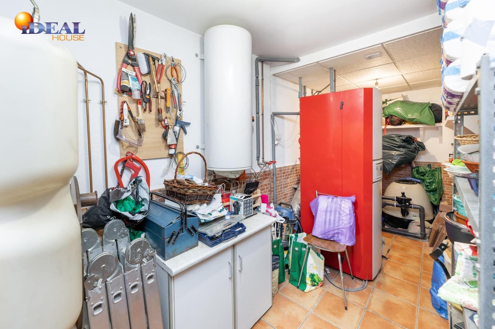 4 makuuhuone Rivitalo myytävänä paikassa Peligros mukana uima-altaan 
autotalli - 395 000 € (Ref: 9502224)