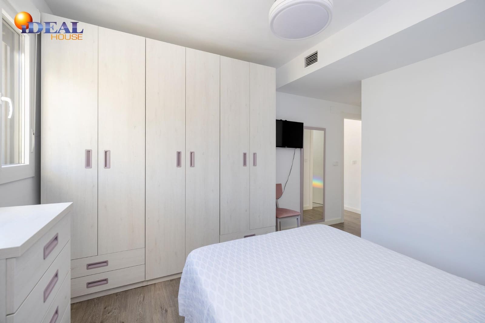 3 bedroom Flat for sale in Almunecar with pool garage - € 340,000 (Ref: 9502225)