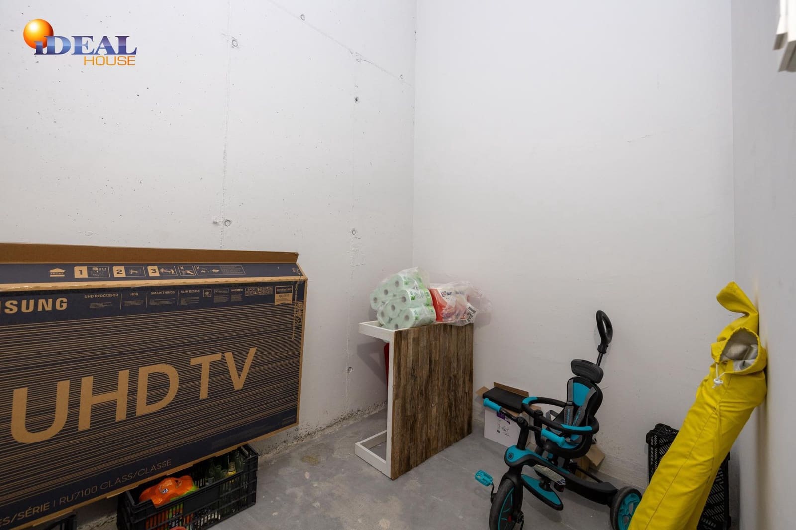 3 bedroom Flat for sale in Almunecar with pool garage - € 340,000 (Ref: 9502225)