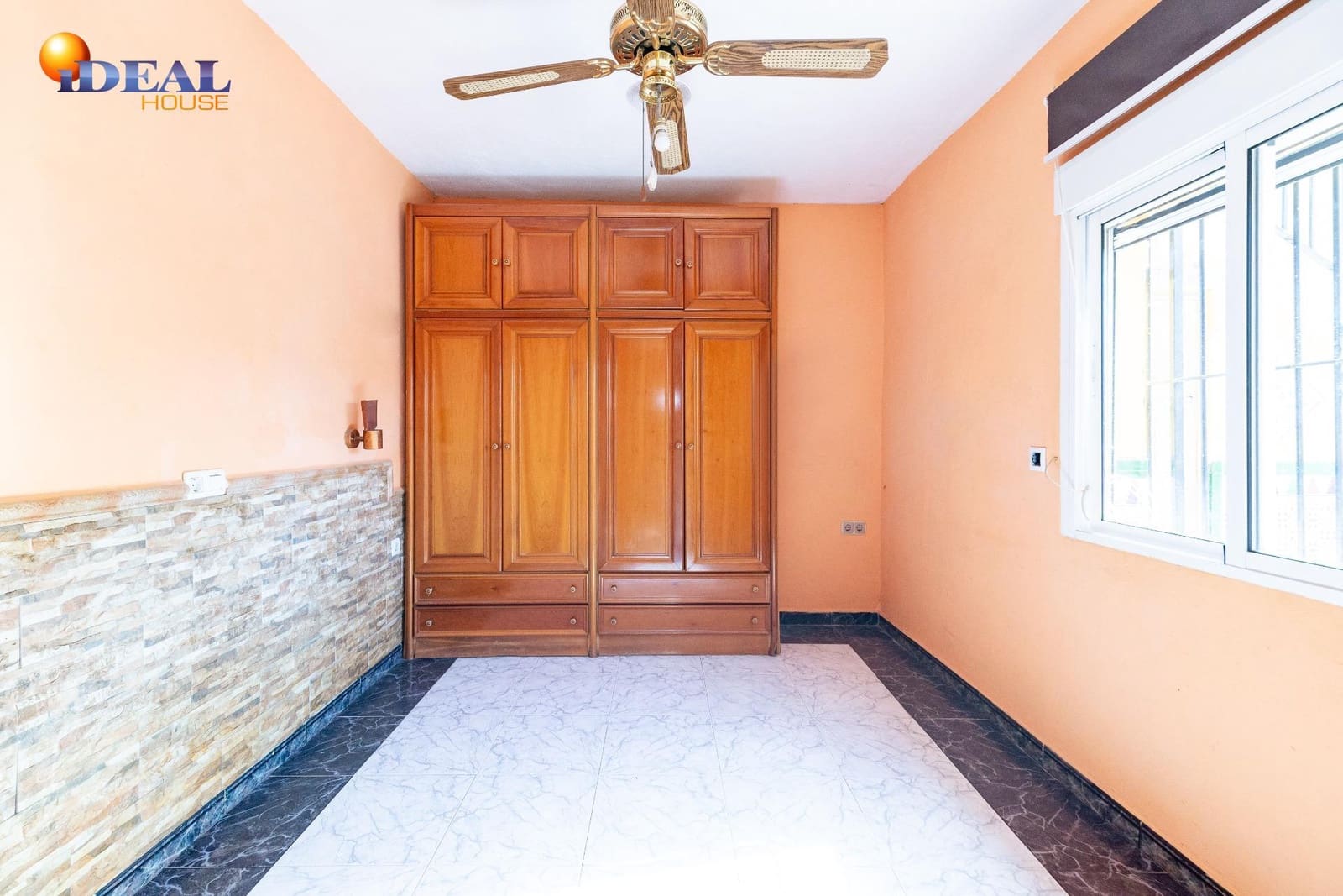 3 soverom Bungalow til salgs i Santa Fe - € 95 000 (Ref: 9502226)