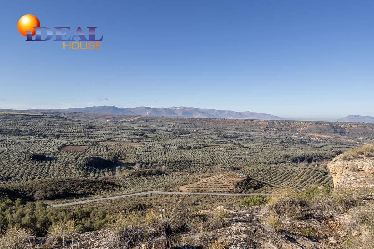 Finca/Casa Rural de 4 habitaciones en Moraleda de Zafayona en venta con piscina garaje - 260.000 € (Ref: 9508821)