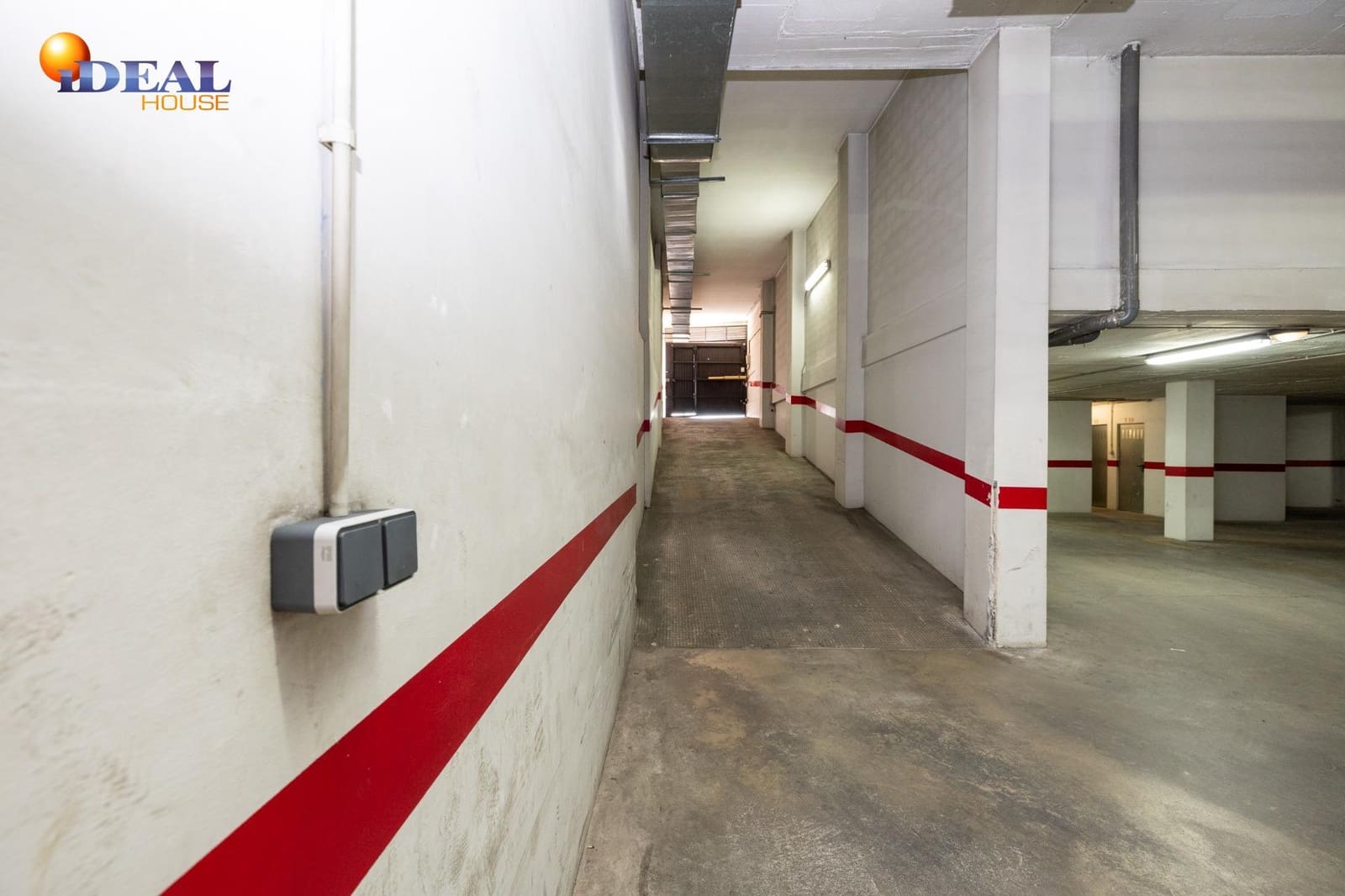 Garaż na sprzedaż w Peligros - 19 500 € (Ref: 9516030)