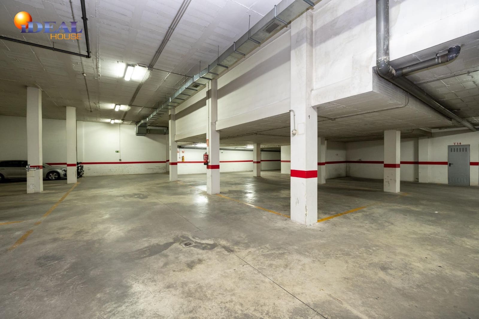 Garaż na sprzedaż w Peligros - 19 500 € (Ref: 9516030)