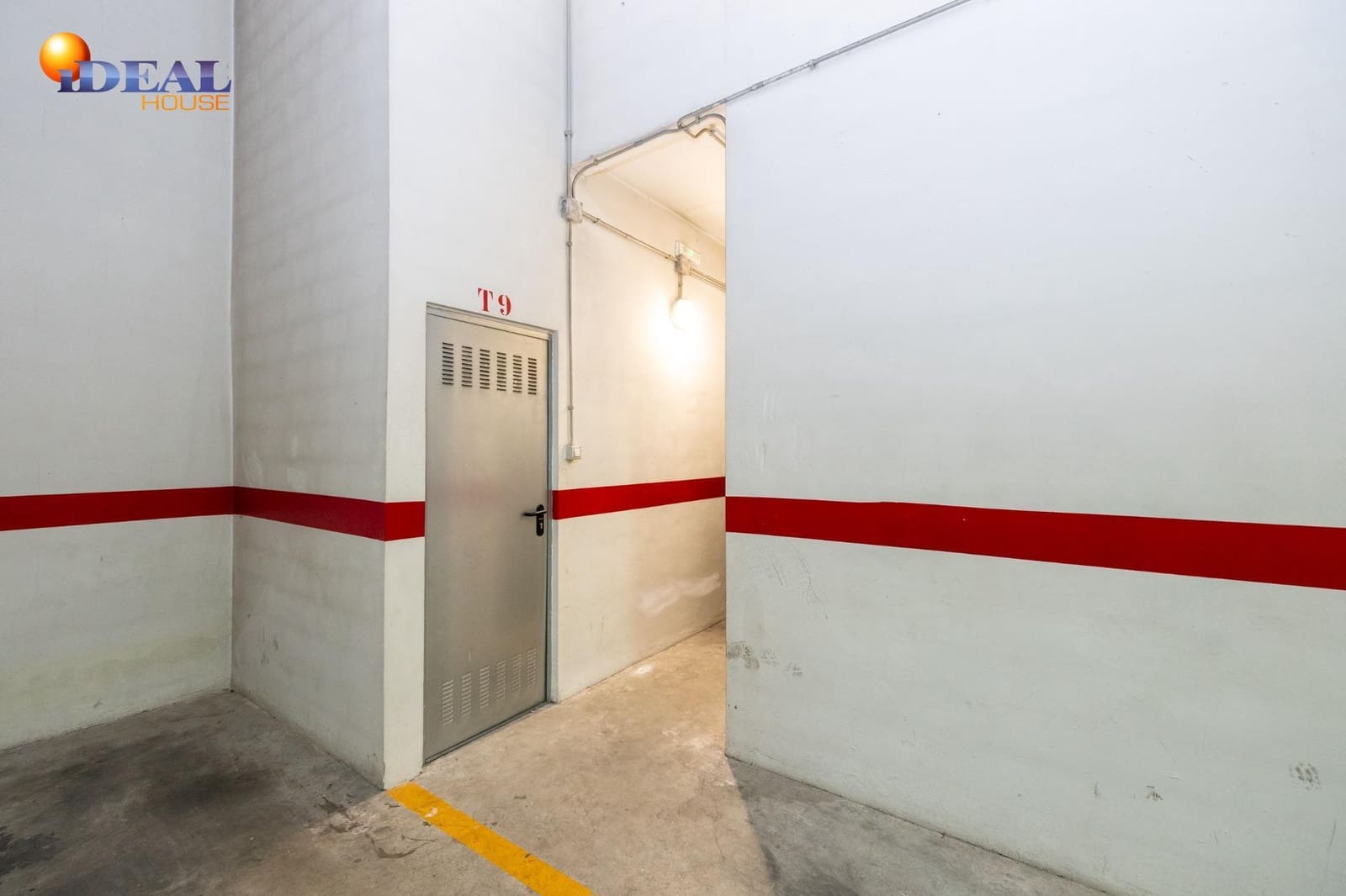 Garaż na sprzedaż w Peligros - 19 500 € (Ref: 9516030)