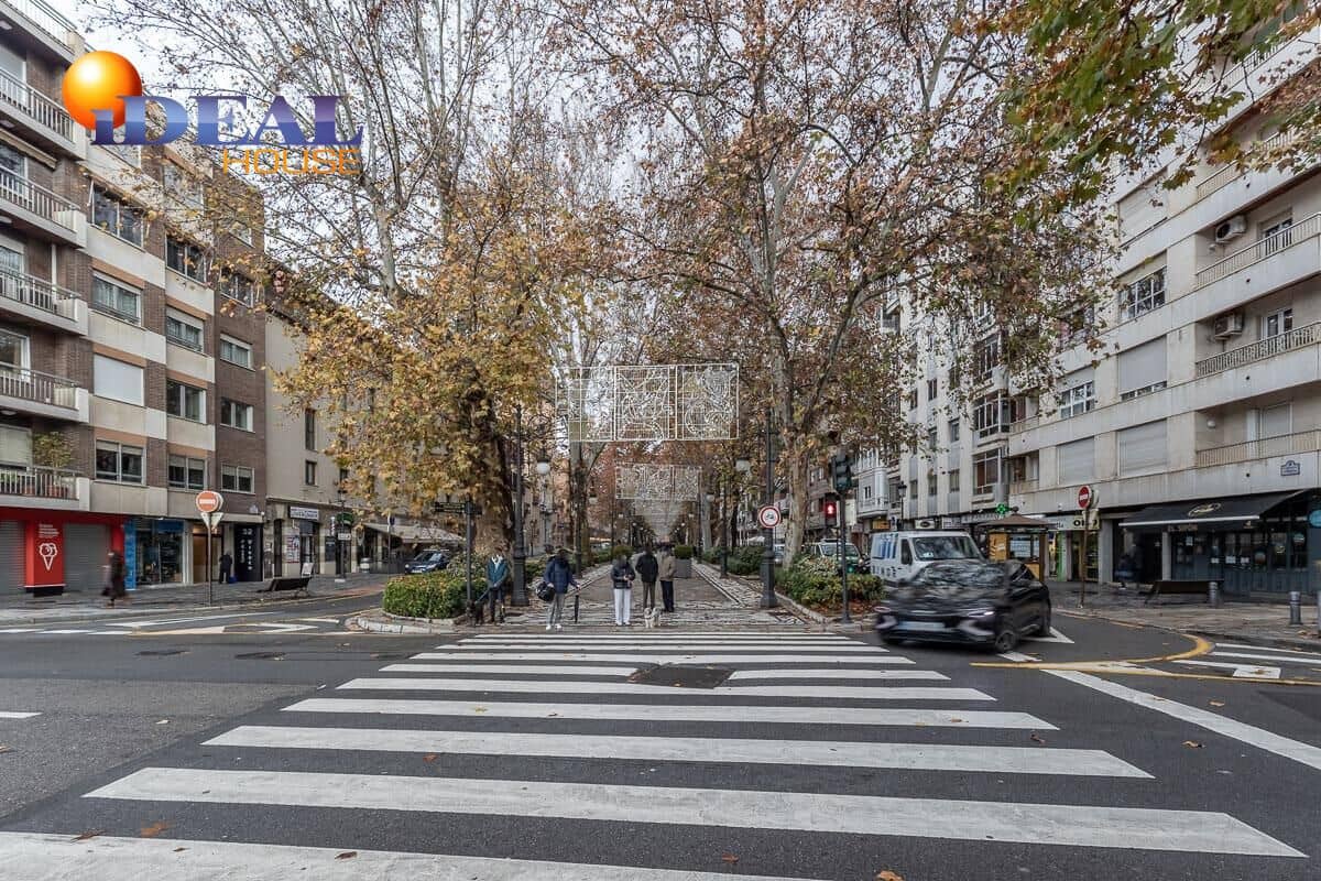 Garage till salu i Granada stad - 29 000 € (Ref: 9516031)