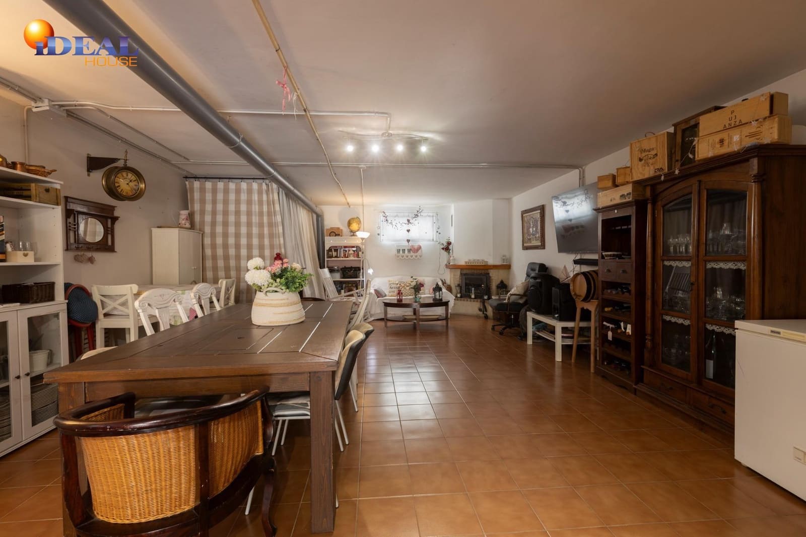 Chalet de 4 habitaciones en Albolote en venta con garaje - 309.000 € (Ref: 9516033)