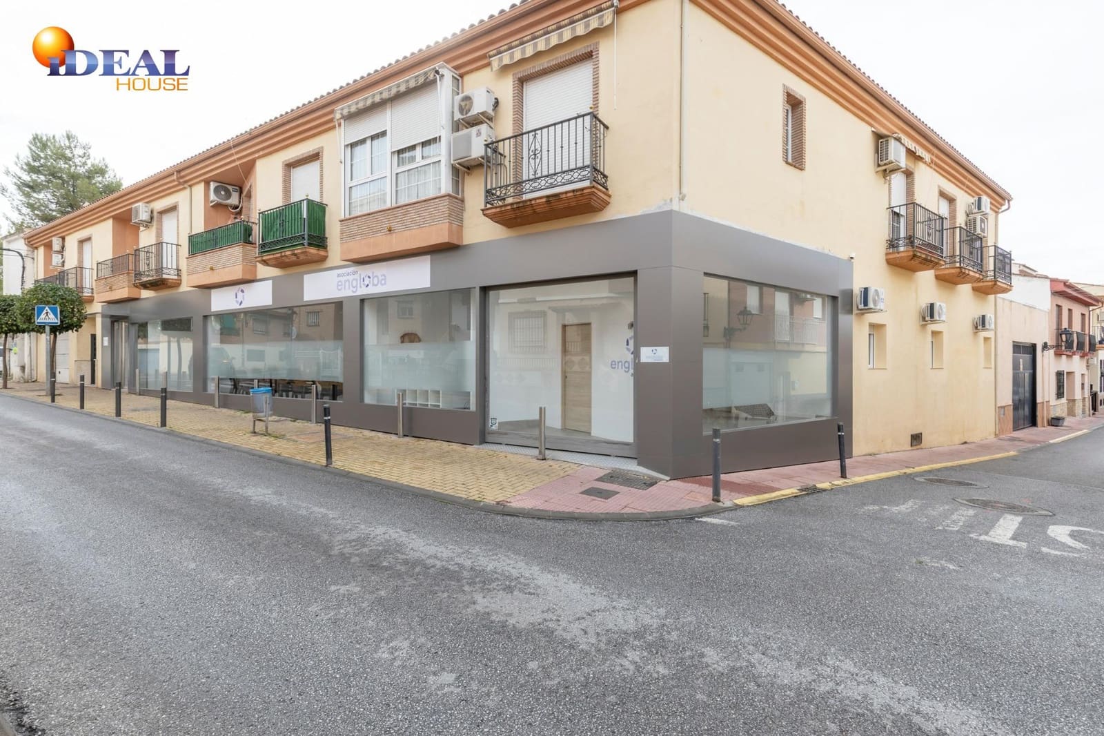 2 slaapkamer Flat te koop in Peligros - € 129.900 (Ref: 9516034)