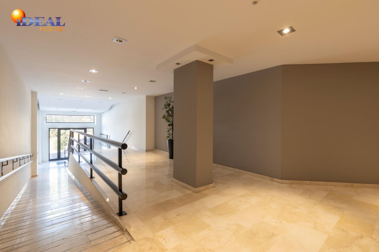 3 soverom Penthouse til salgs i Padul med garasje - € 195 000 (Ref: 9524237)