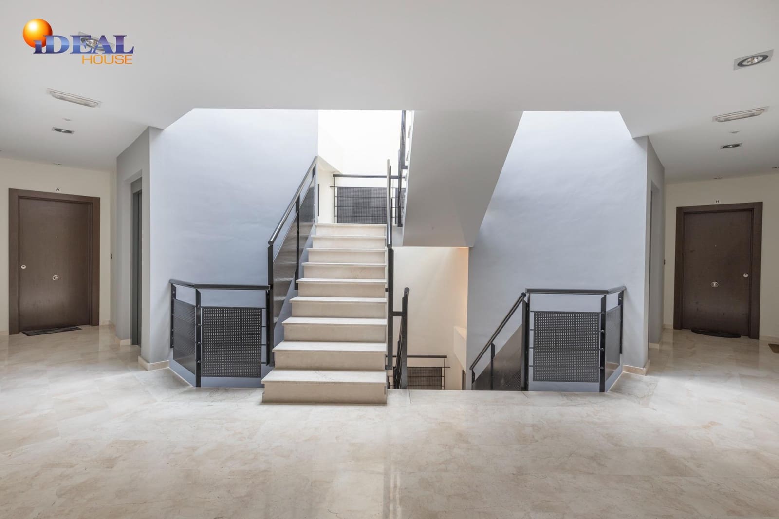 3 soverom Penthouse til salgs i Padul med garasje - € 195 000 (Ref: 9524237)