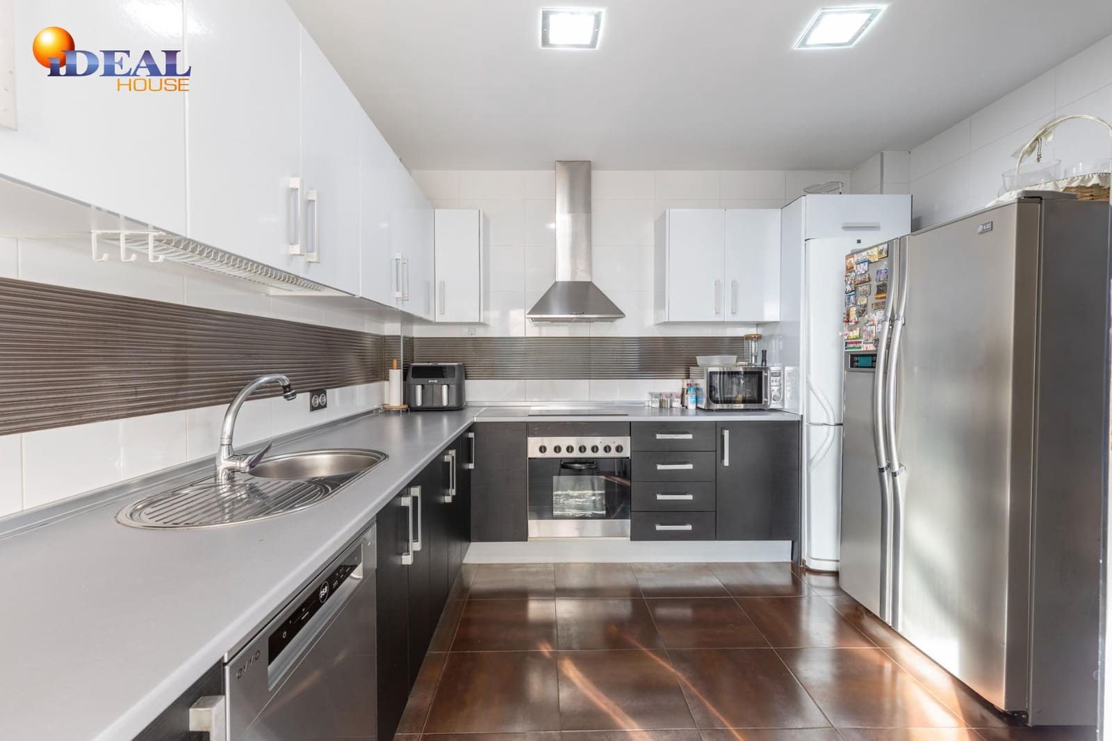 3 soverom Penthouse til salgs i Padul med garasje - € 195 000 (Ref: 9524237)