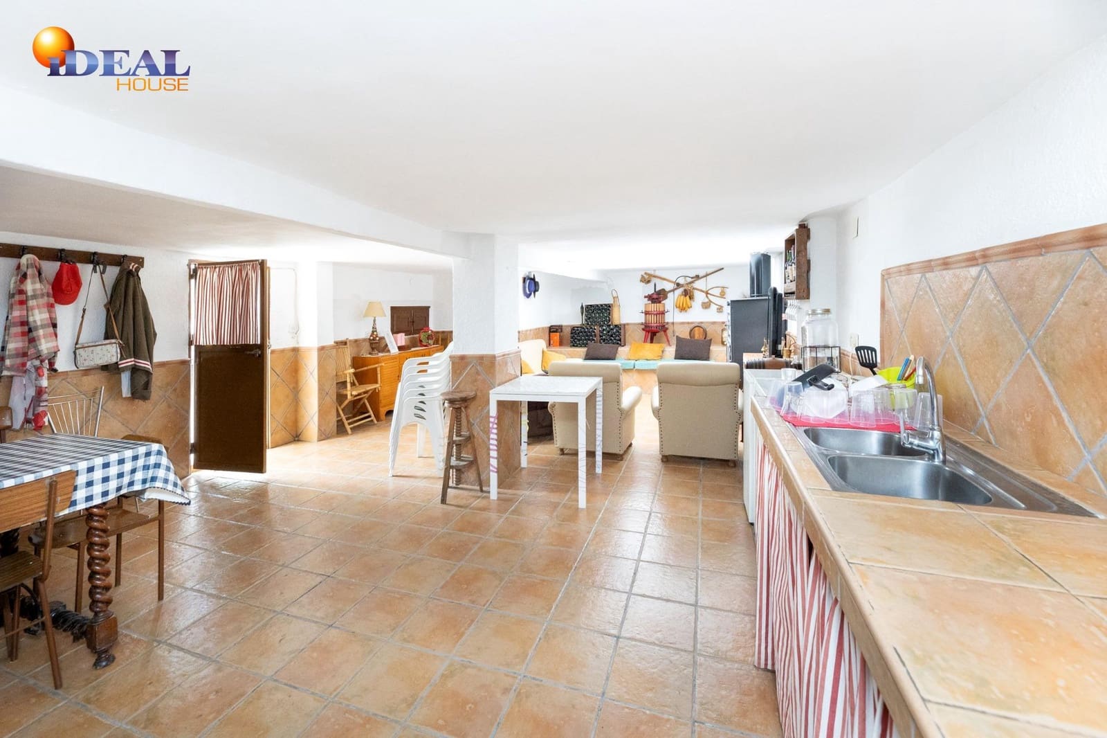 3 chambre Finca/Maison de Campagne à vendre à Otura avec piscine garage - 280 000 € (Ref: 9524238)
