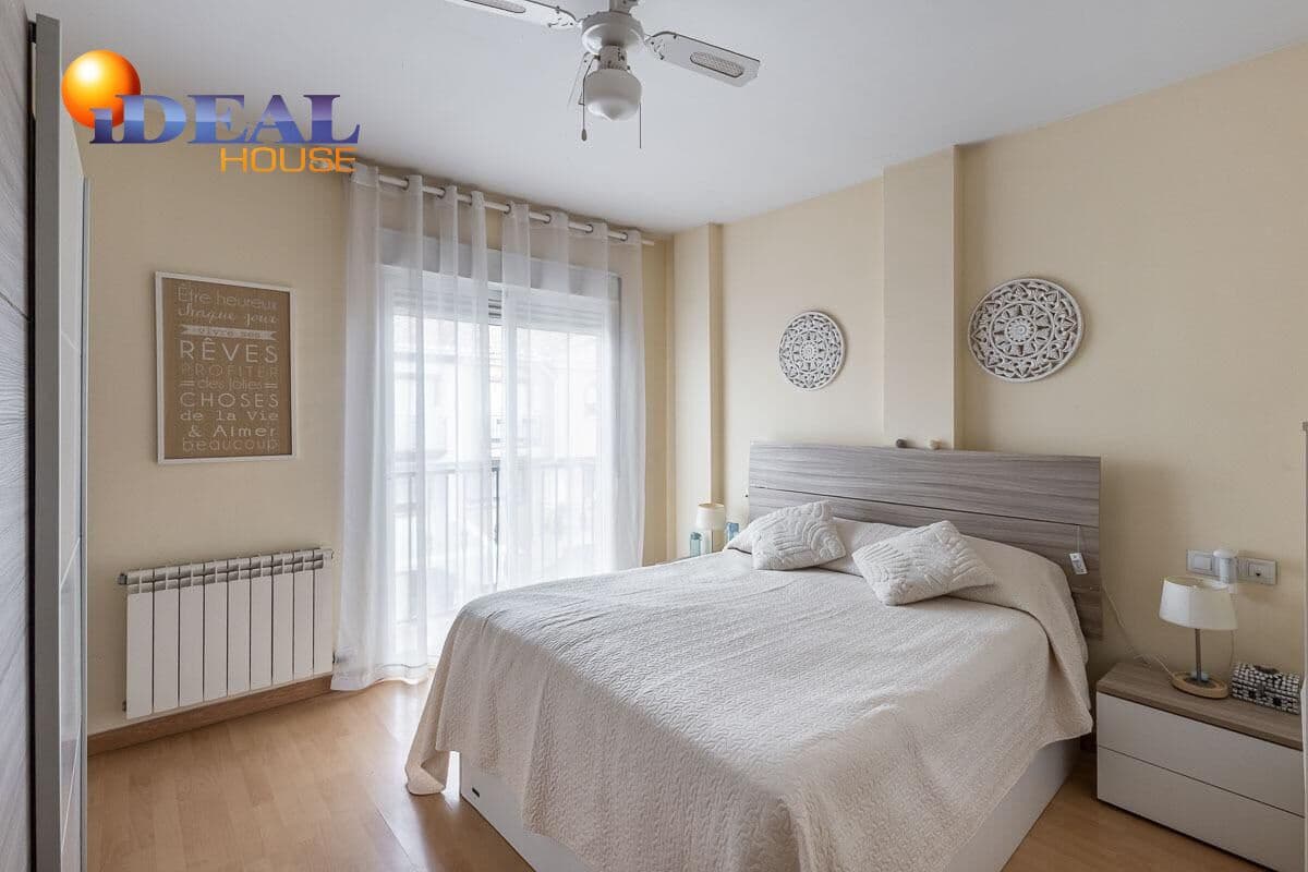 3 soverom Rekkehus til salgs i Churriana de la Vega med garasje - € 269 000 (Ref: 9524239)