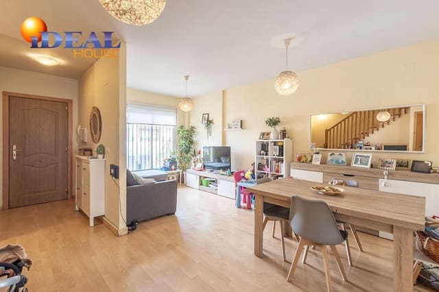 3 soveværelse Rækkehus til salg i Churriana de la Vega med garage - € 269.000 (Ref: 9524239)