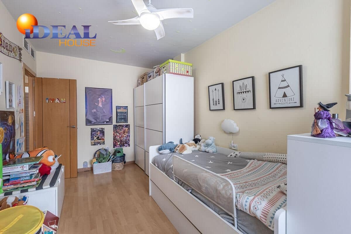 3 soverom Rekkehus til salgs i Churriana de la Vega med garasje - € 269 000 (Ref: 9524239)