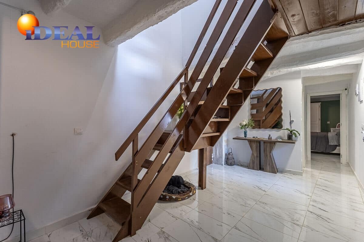 4 Zimmer Haus zu verkaufen in Atarfe - 180.000 € (Ref: 9527627)