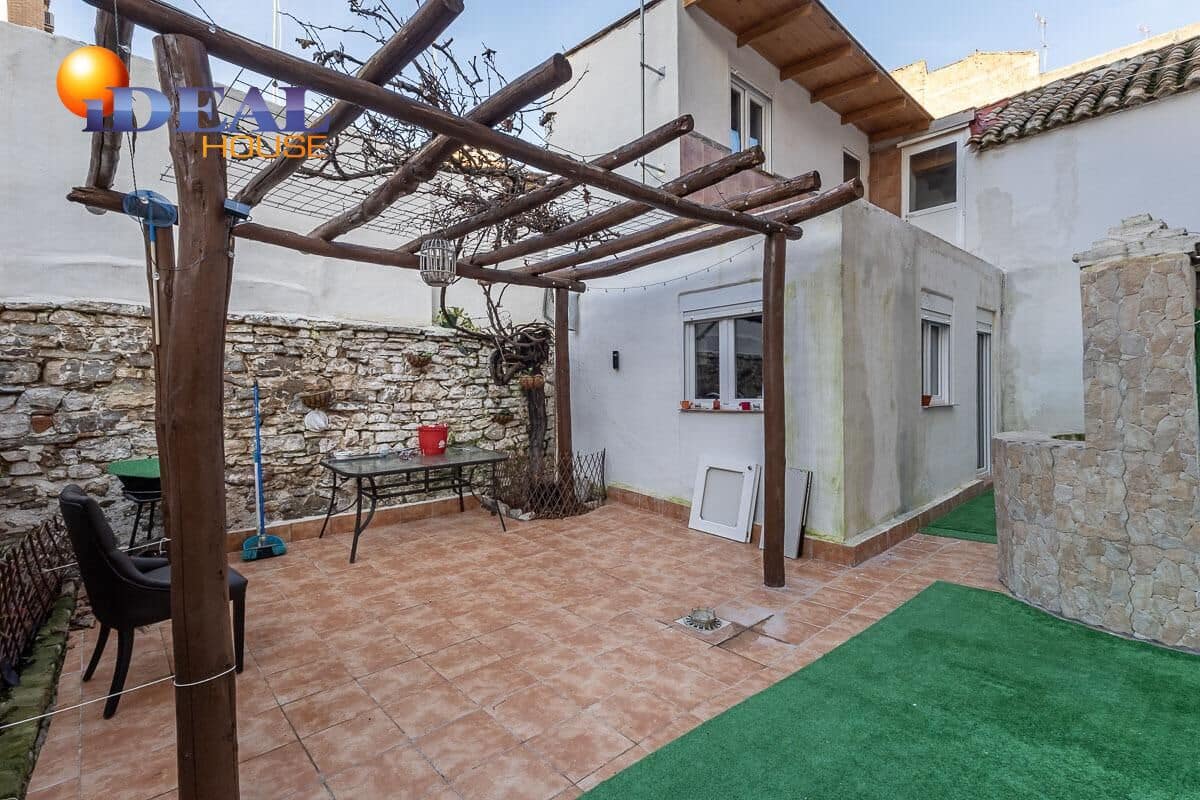 4 Zimmer Haus zu verkaufen in Atarfe - 180.000 € (Ref: 9527627)