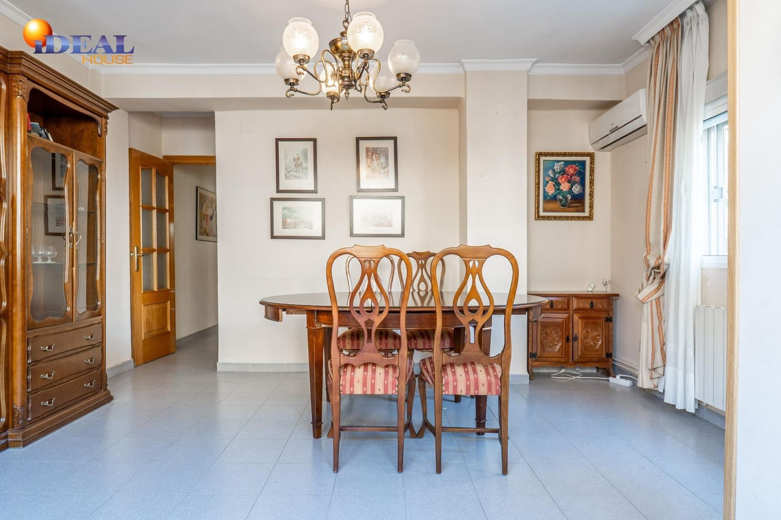 5 sovrum Lägenhet till salu i Granada stad - 325 000 € (Ref: 9530455)