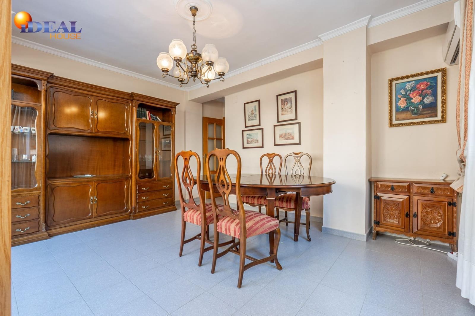 5 sovrum Lägenhet till salu i Granada stad - 325 000 € (Ref: 9530455)