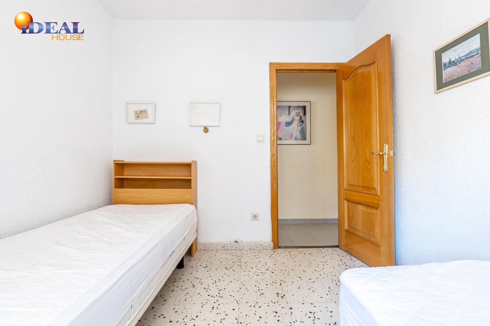 5 sovrum Lägenhet till salu i Granada stad - 325 000 € (Ref: 9530455)