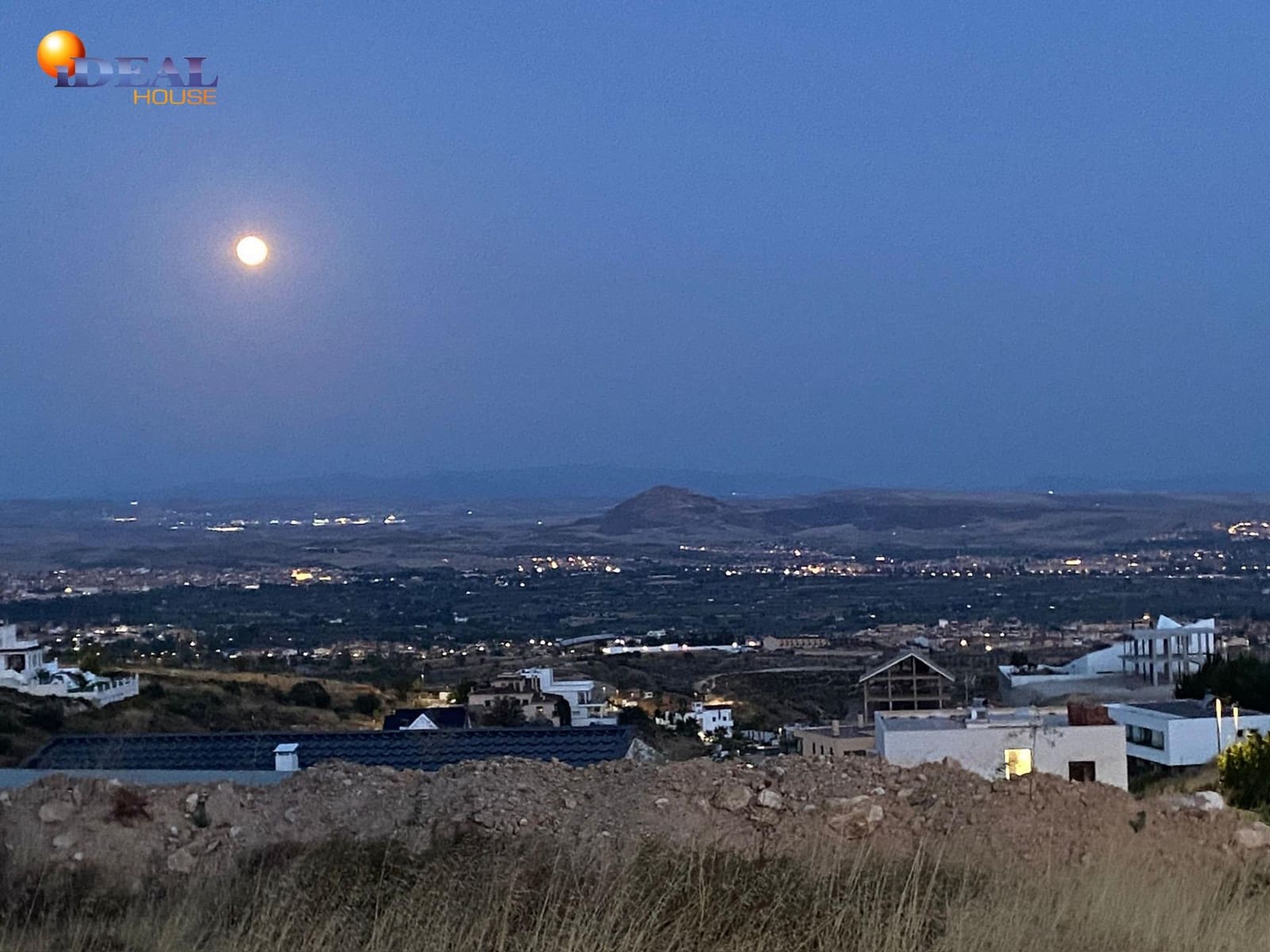 Byggegrund til salg i La Zubia - € 105.000 (Ref: 9530456)