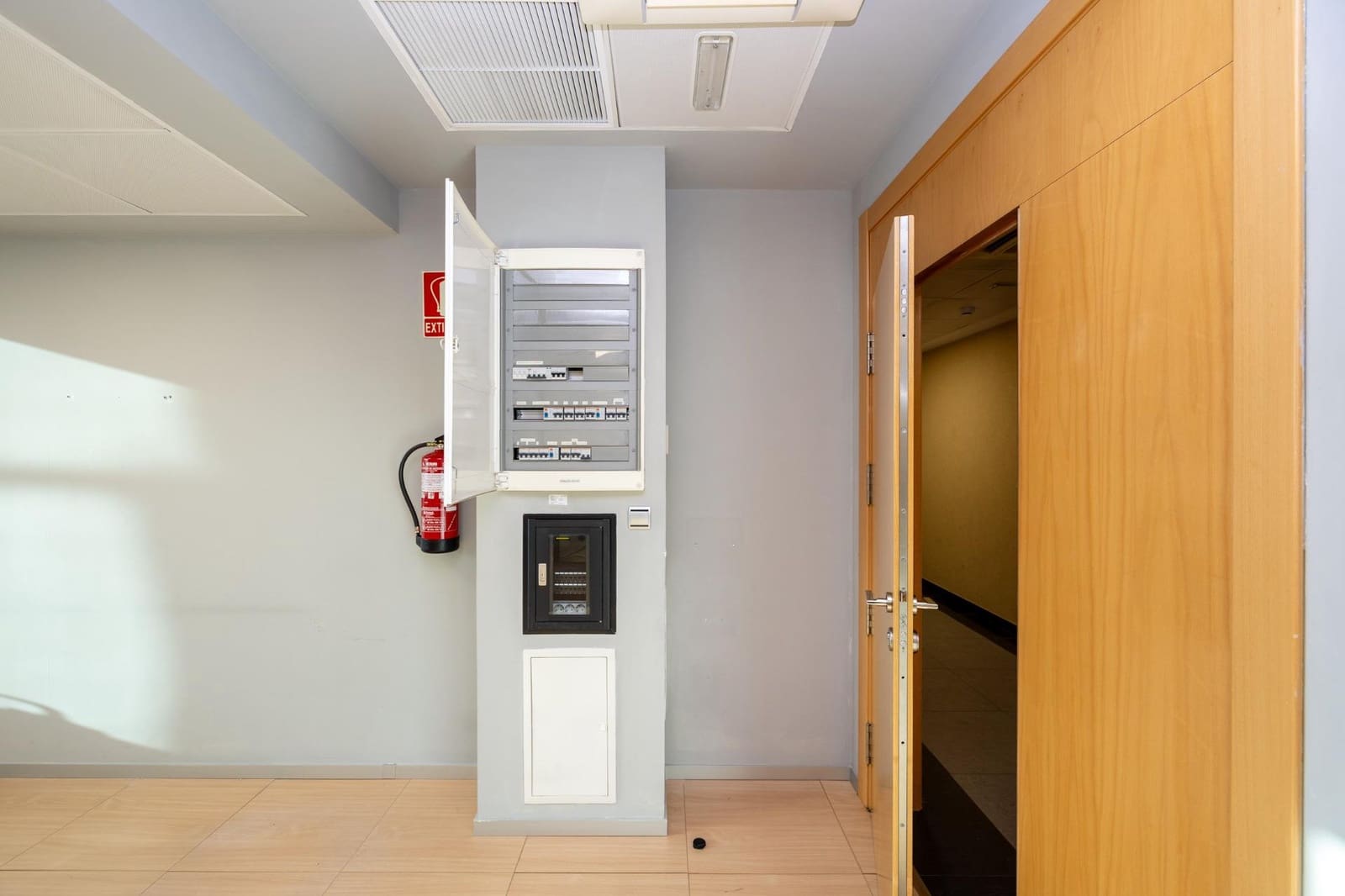 Ufficio in vendita in Granada citta con garage - 239.000 € (Rif: 9530459)