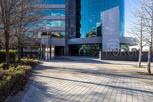 Kontor till salu i Figares, Granada stad med garage - 239 000 € (Ref: 9530459)