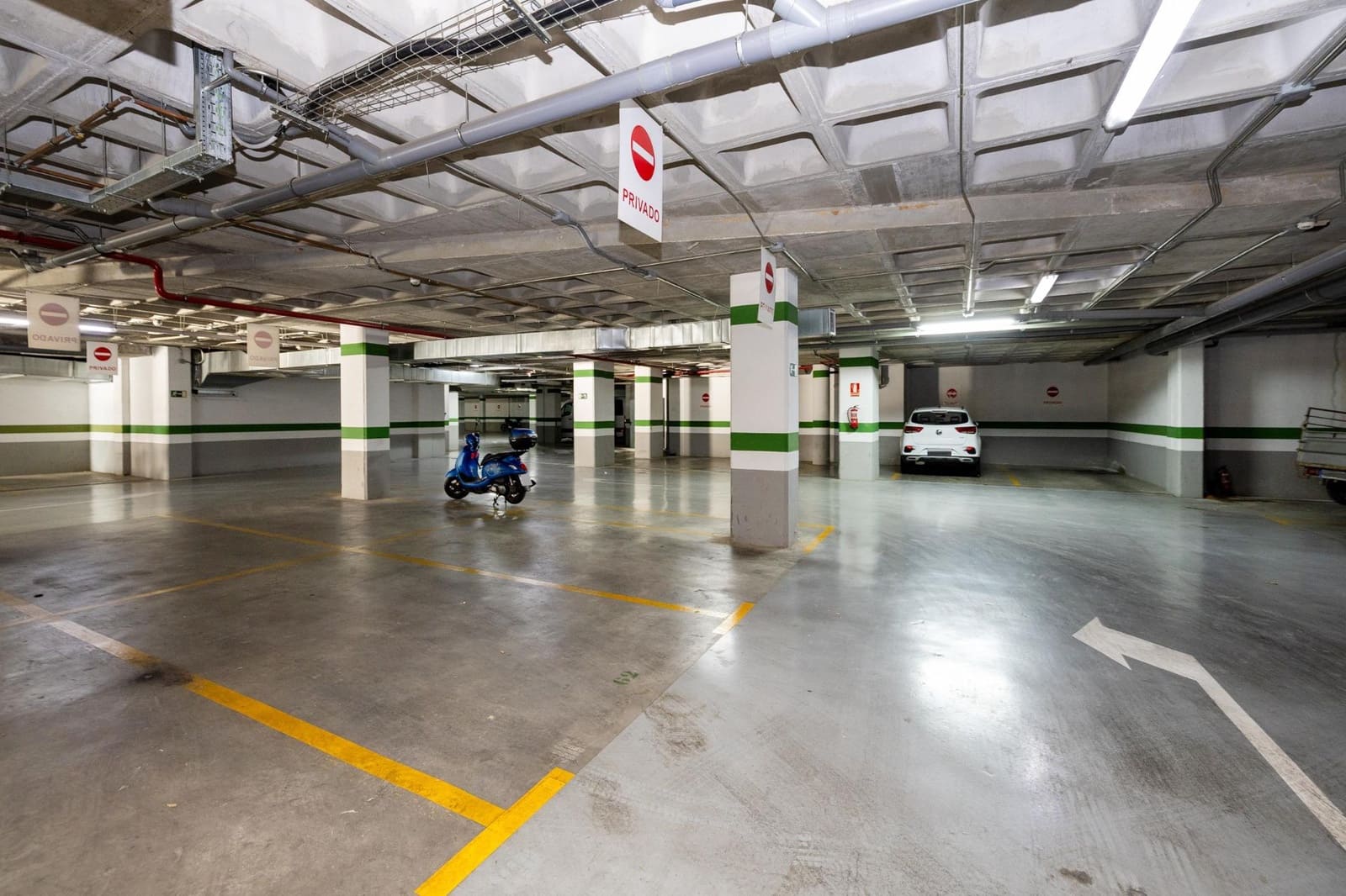 Ufficio in vendita in Granada citta con garage - 239.000 € (Rif: 9530459)