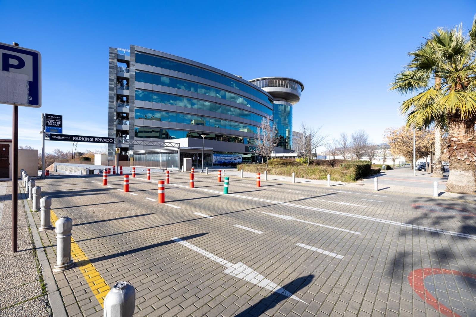 Ufficio in vendita in Granada citta con garage - 239.000 € (Rif: 9530459)