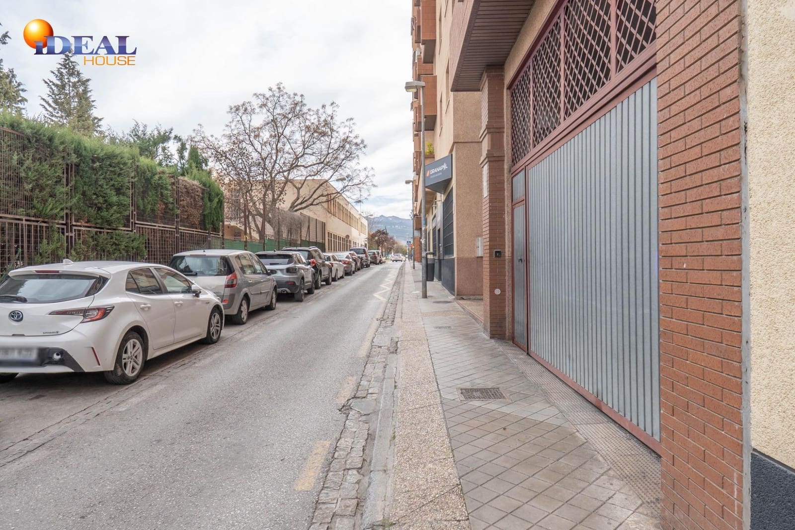 3 soverom Kommersiell til salgs i Granada by - € 120 000 (Ref: 9530460)