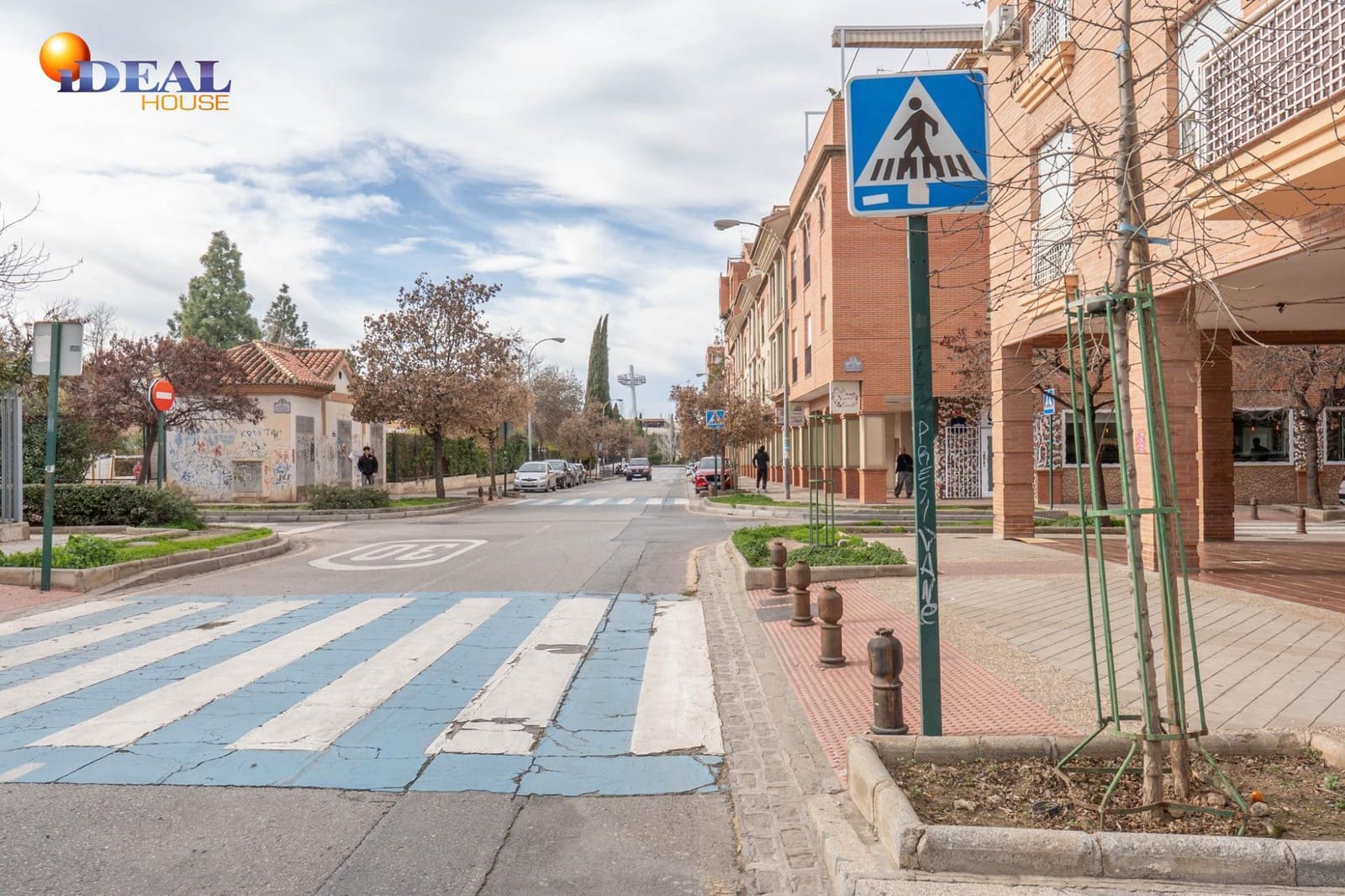 3 soverom Kommersiell til salgs i Granada by - € 120 000 (Ref: 9530460)