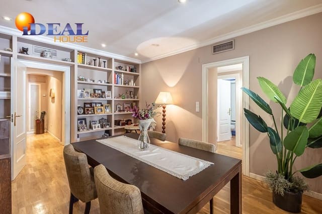 3 makuuhuone Asunto myytävänä paikassa Granada kaupunki - 585 000 € (Ref: 9533661)