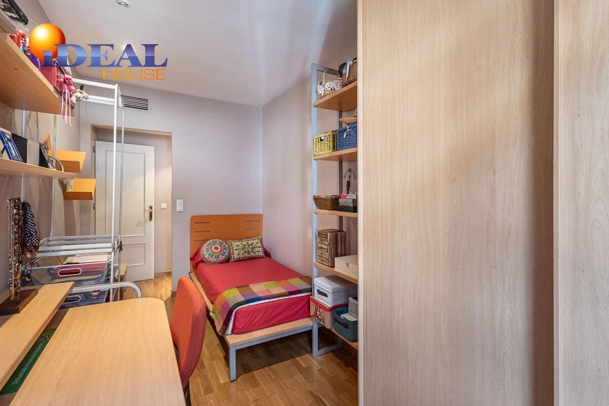 3 makuuhuone Asunto myytävänä paikassa Granada kaupunki - 585 000 € (Ref: 9533661)