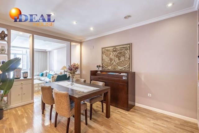 3 makuuhuone Asunto myytävänä paikassa Granada kaupunki - 585 000 € (Ref: 9533661)