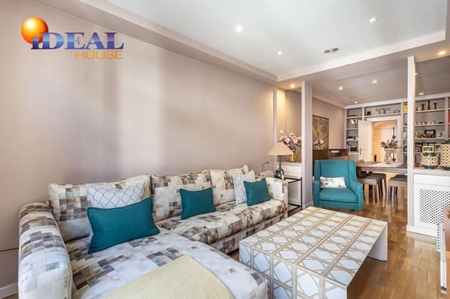 3 makuuhuone Asunto myytävänä paikassa Granada kaupunki - 585 000 € (Ref: 9533661)